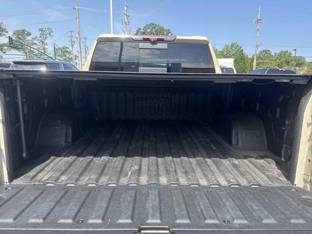 2022 GMC Sierra 1500 Crew Cab Short Box 4-Wheel Drive AT4