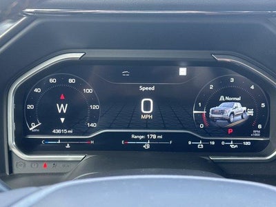 2022 GMC Sierra 1500 Crew Cab Short Box 4-Wheel Drive AT4