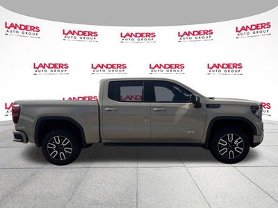 2022 GMC Sierra 1500 Crew Cab Short Box 4-Wheel Drive AT4