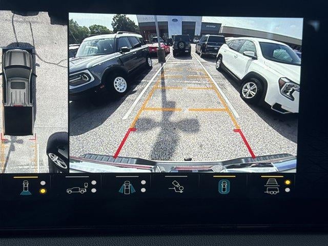 2022 GMC Sierra 1500 Crew Cab Short Box 4-Wheel Drive AT4