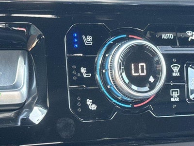 2022 GMC Sierra 1500 Crew Cab Short Box 4-Wheel Drive AT4