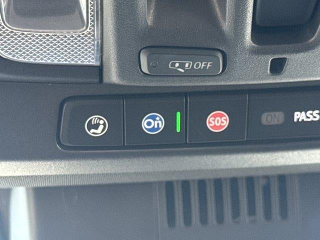2022 GMC Sierra 1500 Crew Cab Short Box 4-Wheel Drive AT4