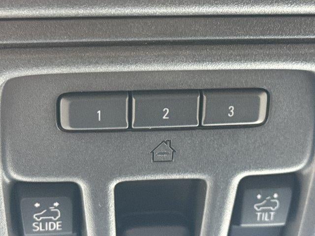 2022 GMC Sierra 1500 Crew Cab Short Box 4-Wheel Drive AT4
