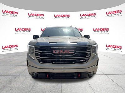 2022 GMC Sierra 1500 Crew Cab Short Box 4-Wheel Drive AT4