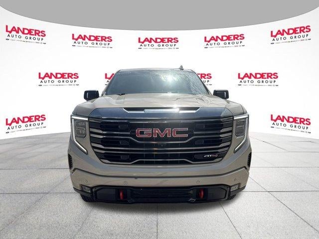 2022 GMC Sierra 1500 Crew Cab Short Box 4-Wheel Drive AT4