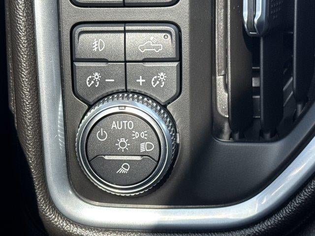 2020 GMC Sierra 1500 Crew Cab Standard Box 4-Wheel Drive Denali