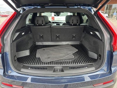 2020 Cadillac XT4 FWD 4dr Premium Luxury