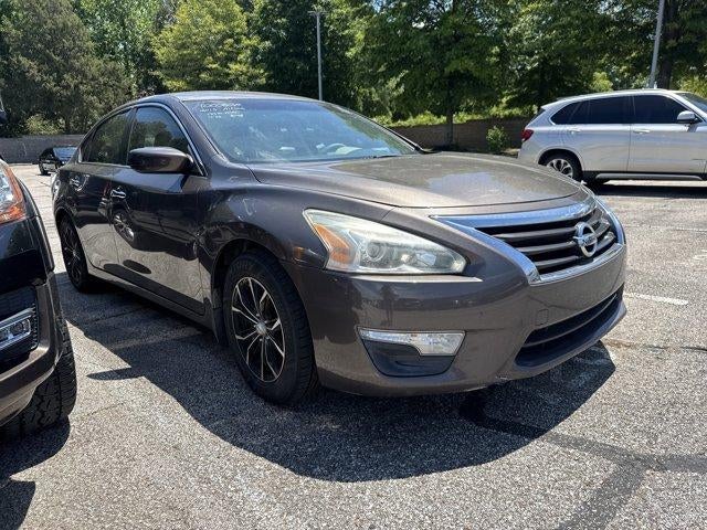 2015 Nissan Altima 4dr Sdn I4 2.5 S
