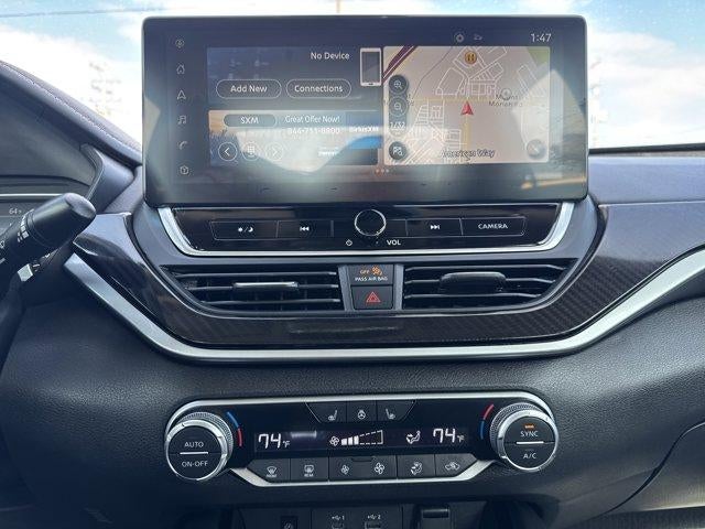 2023 Nissan Altima 2.0 SR Sedan