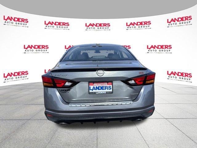 2023 Nissan Altima 2.0 SR Sedan