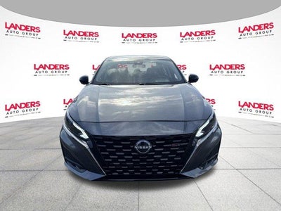 2023 Nissan Altima 2.0 SR Sedan