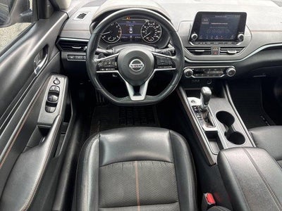 2020 Nissan Altima 2.5 SR Sedan