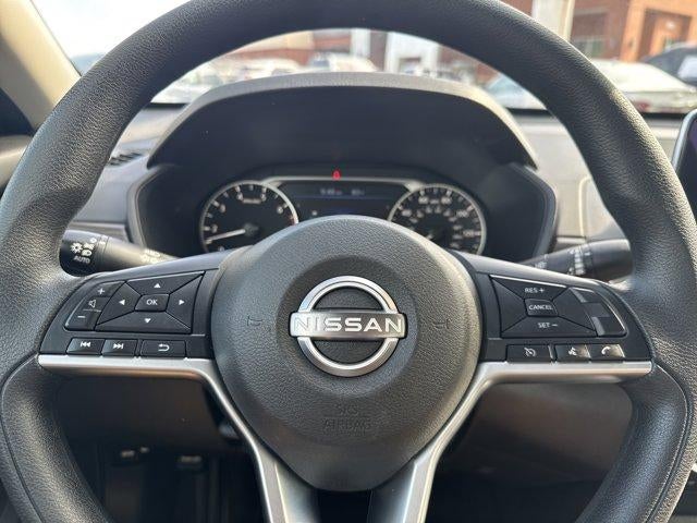 2024 Nissan Altima 2.5 SV Sedan