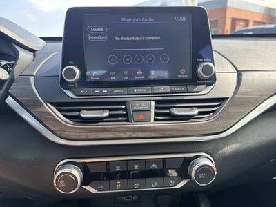 2024 Nissan Altima 2.5 SV Sedan