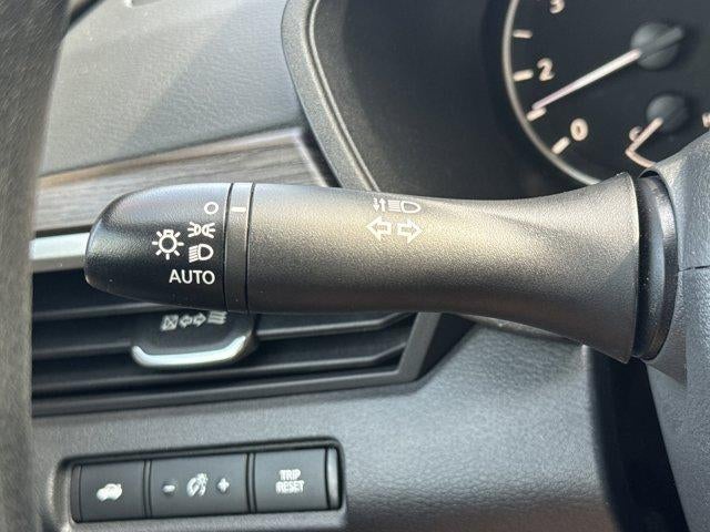 2024 Nissan Altima 2.5 SV Sedan