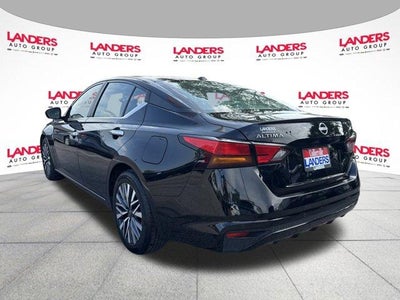 2024 Nissan Altima 2.5 SV Sedan