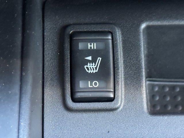 2018 Nissan Titan 4x4 Crew Cab SV