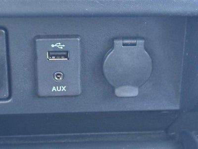 2018 Nissan Titan 4x4 Crew Cab SV