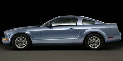 2005 Ford Mustang Deluxe