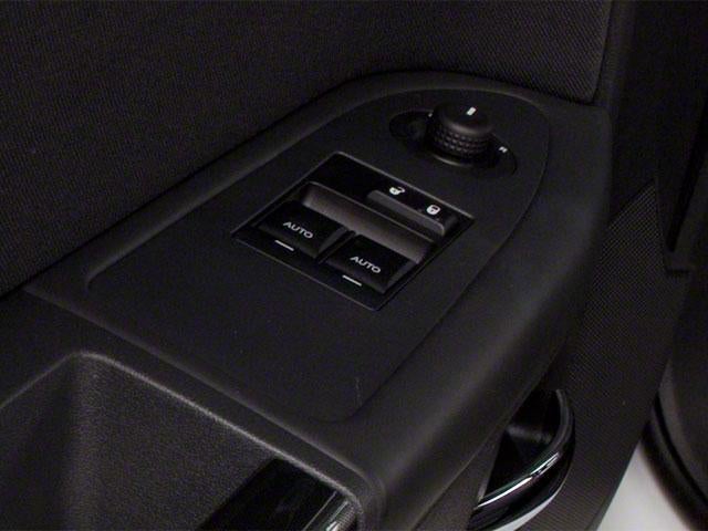 2013 Dodge Challenger 2dr Cpe SXT