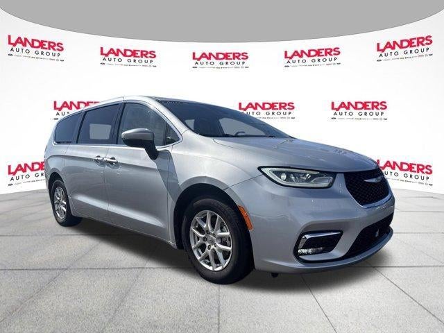 2023 Chrysler Pacifica Touring L FWD