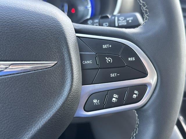 2023 Chrysler Pacifica Touring L FWD