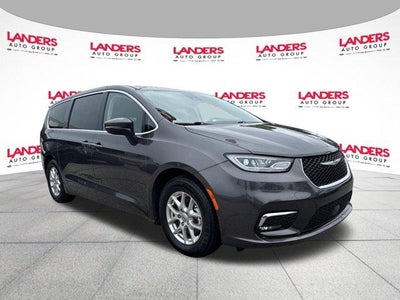 2023 Chrysler Pacifica Touring L FWD
