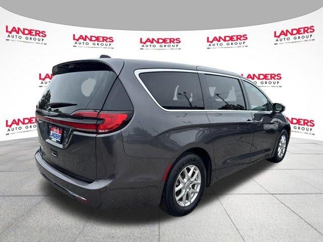 2023 Chrysler Pacifica Touring L FWD