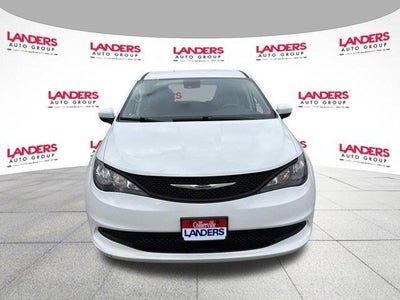 2023 Chrysler Voyager LX FWD