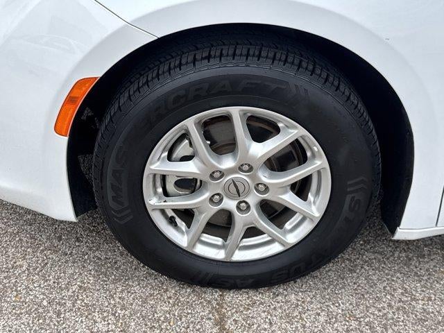 2023 Chrysler Voyager LX FWD