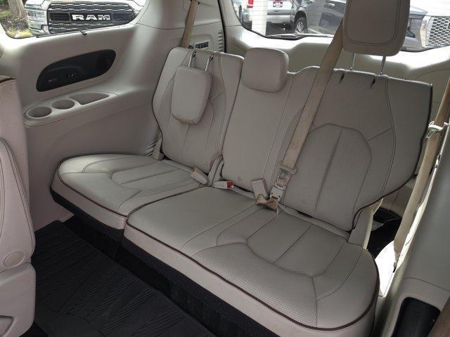 2019 Chrysler Pacifica Limited FWD