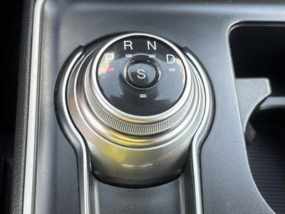 2023 Ford Edge SE AWD