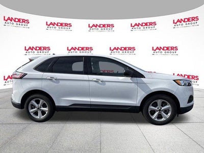 2023 Ford Edge SE AWD