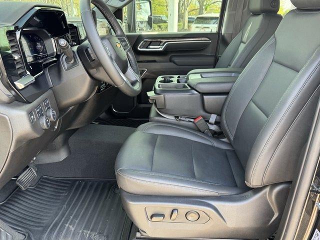 2025 Chevrolet Silverado 2500 HD Crew Cab Standard Box 4-Wheel Drive LTZ