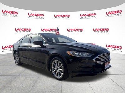 2017 Ford Fusion SE FWD