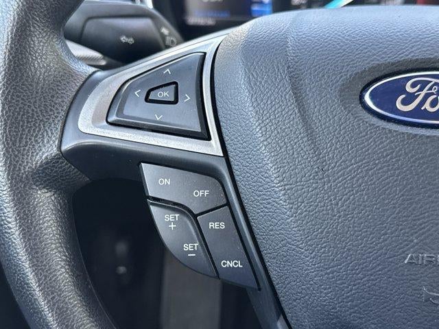 2017 Ford Fusion SE FWD