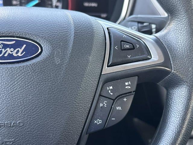 2017 Ford Fusion SE FWD