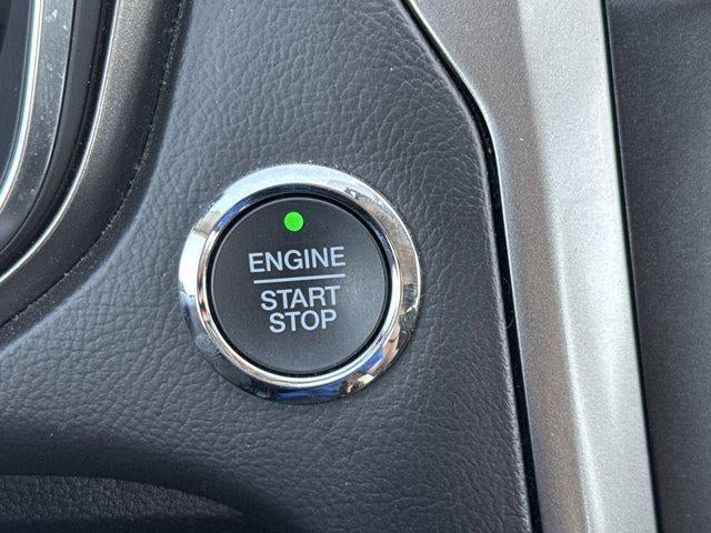 2017 Ford Fusion SE FWD