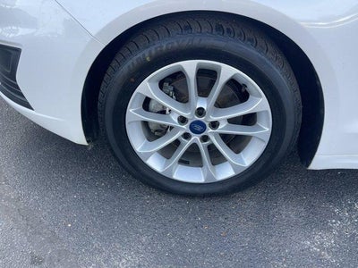 2019 Ford Fusion SE FWD