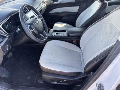 2020 Ford Fusion SE FWD