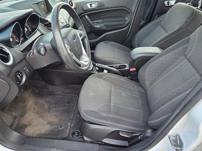 2016 Ford Fiesta 4dr Sdn SE
