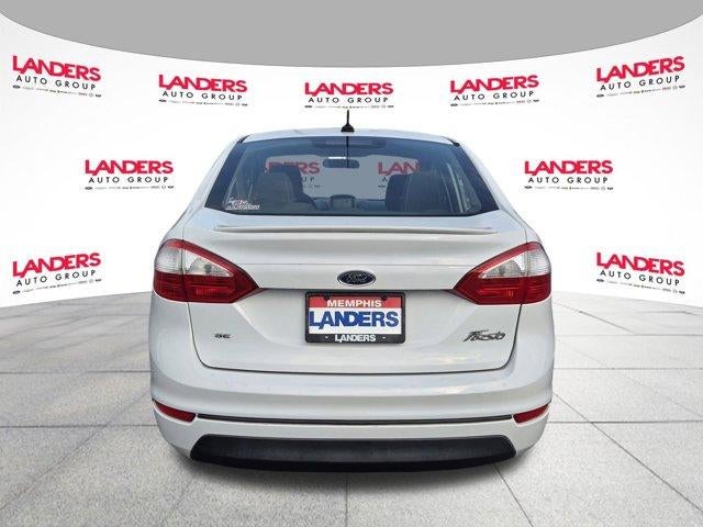 2016 Ford Fiesta 4dr Sdn SE