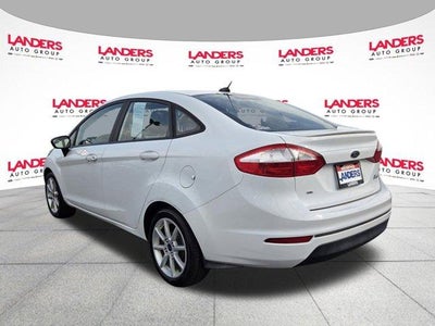 2016 Ford Fiesta 4dr Sdn SE