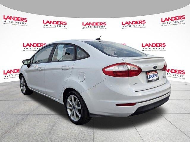 2016 Ford Fiesta 4dr Sdn SE