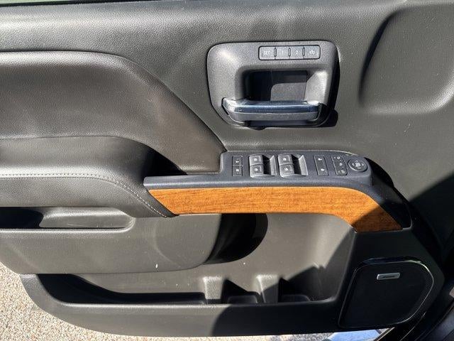 2018 Chevrolet Silverado 1500 Crew Cab Short Box 4-Wheel Drive High Country