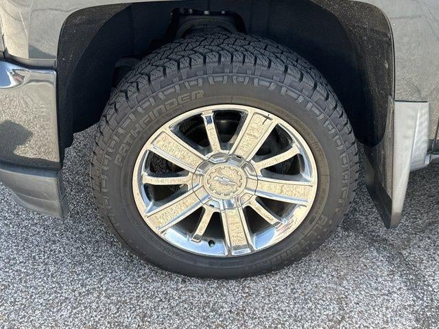 2018 Chevrolet Silverado 1500 Crew Cab Short Box 4-Wheel Drive High Country