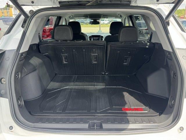 2023 GMC Terrain FWD 4dr SLE