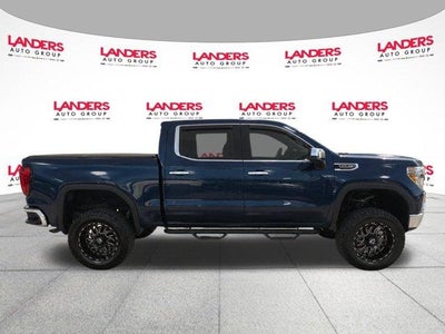 2019 GMC Sierra 1500 Crew Cab Short Box 4-Wheel Drive SLT