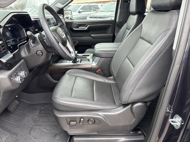 2023 GMC Sierra 1500 Crew Cab Short Box 4-Wheel Drive SLT