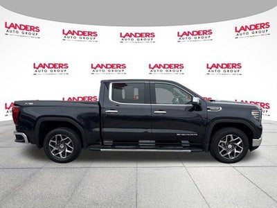2023 GMC Sierra 1500 Crew Cab Short Box 4-Wheel Drive SLT